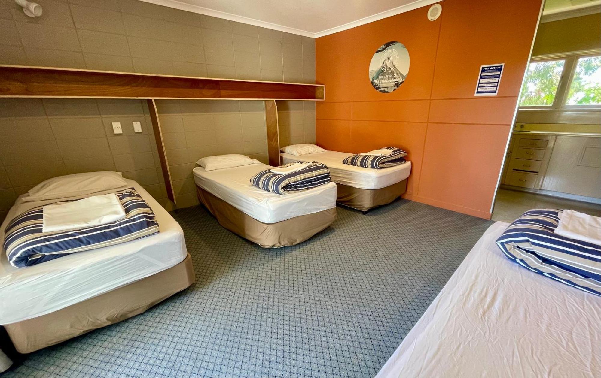 Te Anau Lakefront Backpackers Buitenkant foto